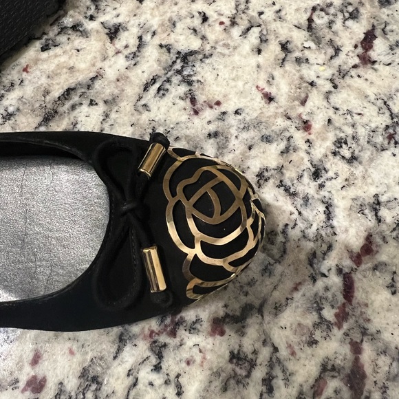 Stuart Weitzman black flat with caged toe 8N - Picture 8 of 10